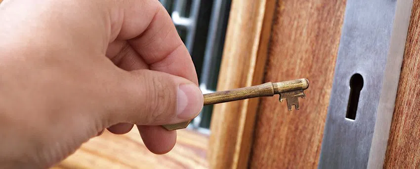 Central Locksmith Store Braddock, PA 412-226-6569 - lockout-service-01